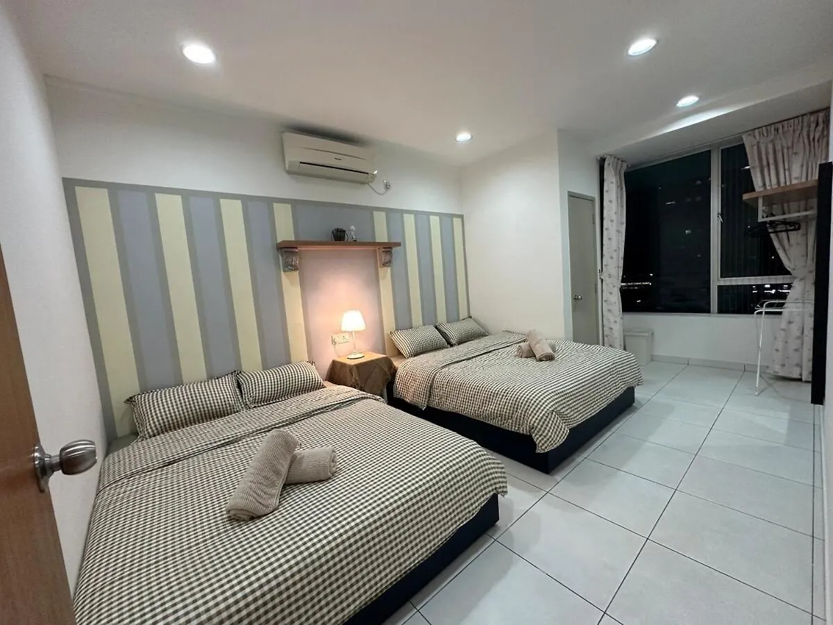 Lägenhet Mount Austin Akademik 2 Parking Spaces 3 Double Beds Johor Bahru