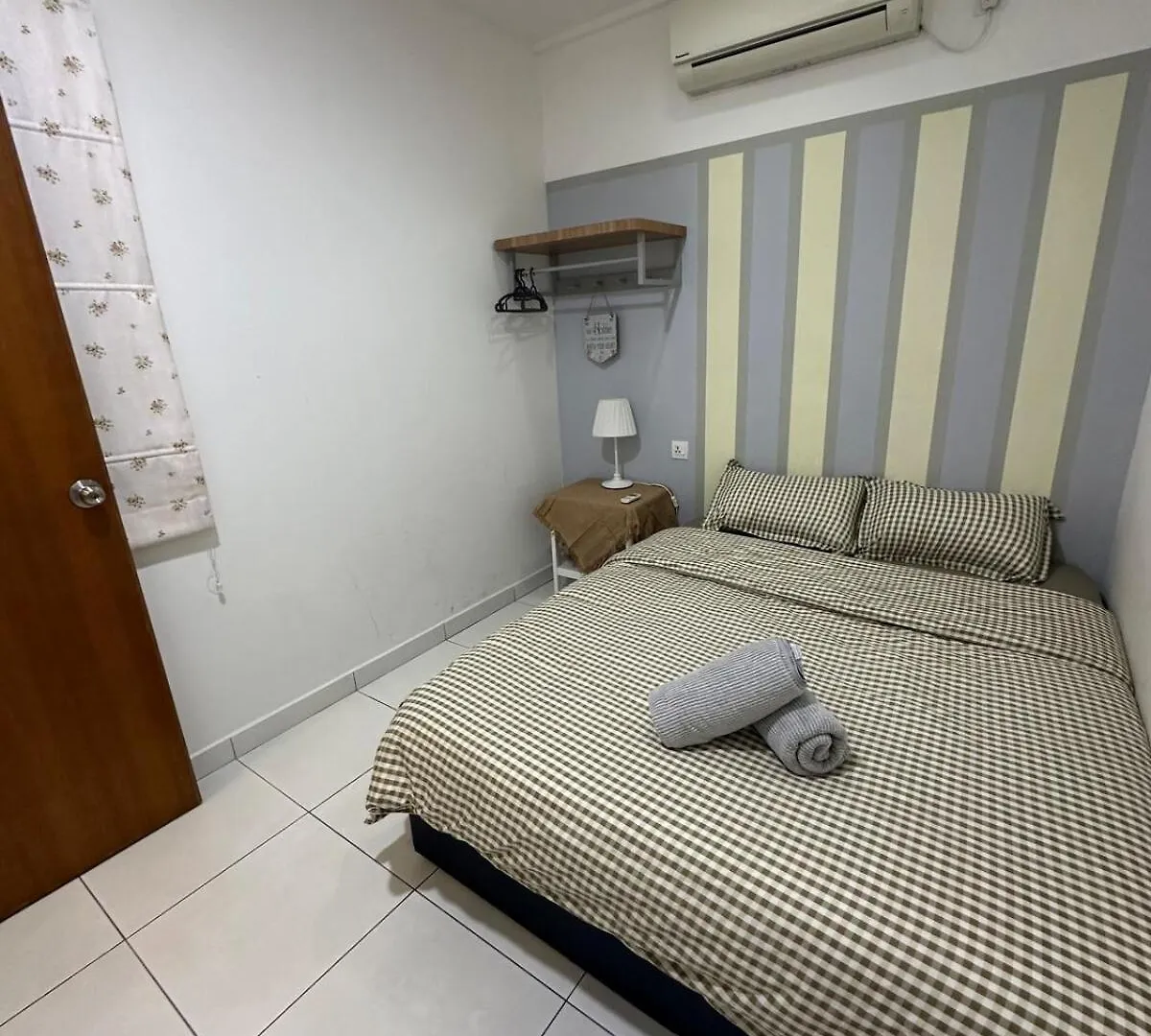 Mount Austin Akademik 2 Parking Spaces 3 Double Beds Johor Bahru 0*,  Malaysia
